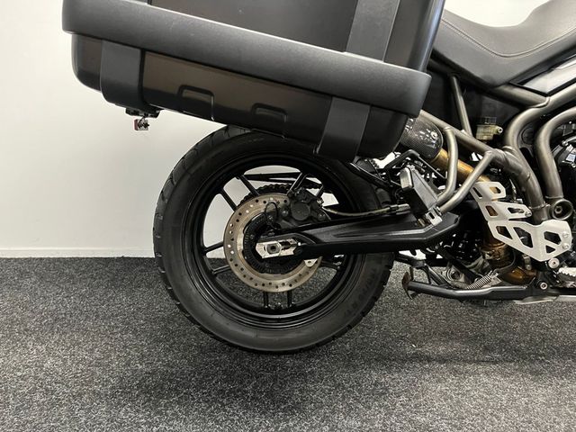 triumph - tiger-800-xrx