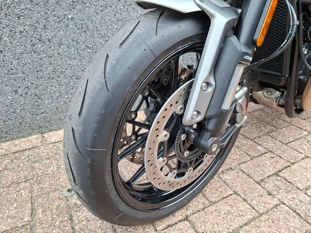 triumph - speed-twin-1200