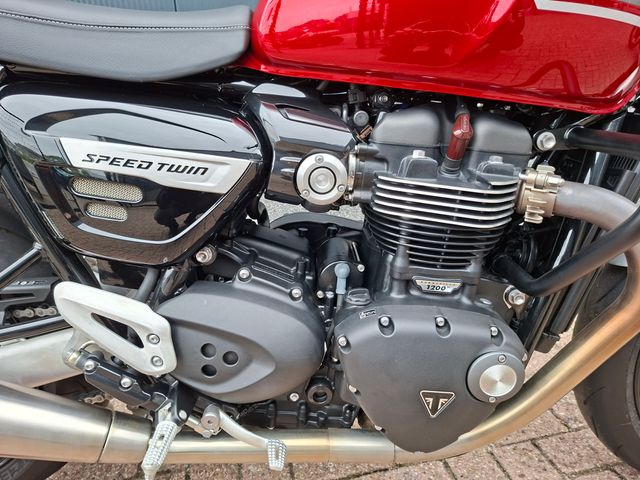 triumph - speed-twin-1200
