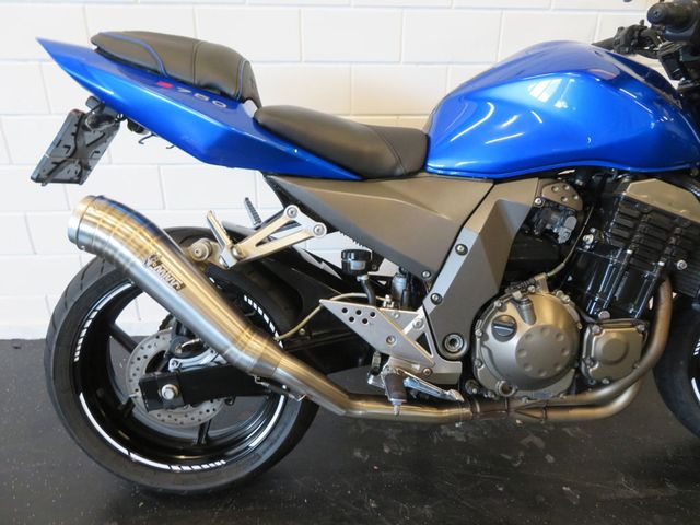 kawasaki - z-750