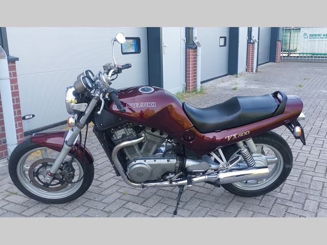 suzuki - vx-800