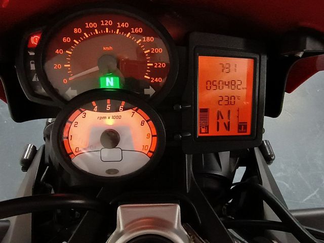 bmw - f-800-r