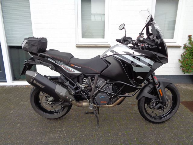 ktm - 1290-super-adventure-s