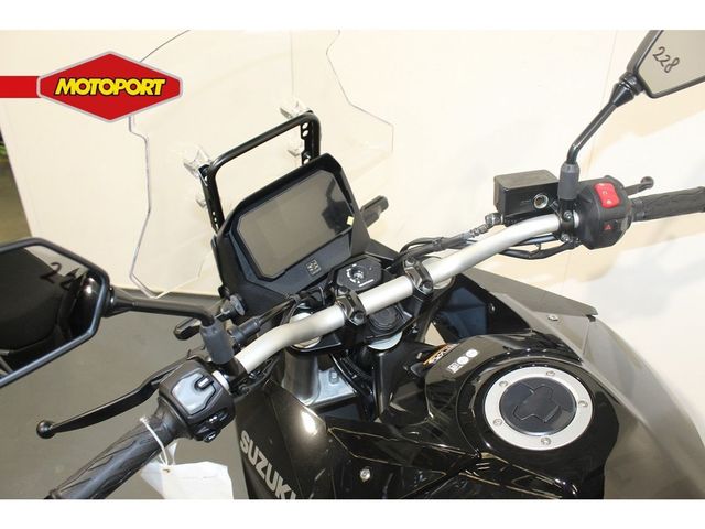 suzuki - v-strom-800