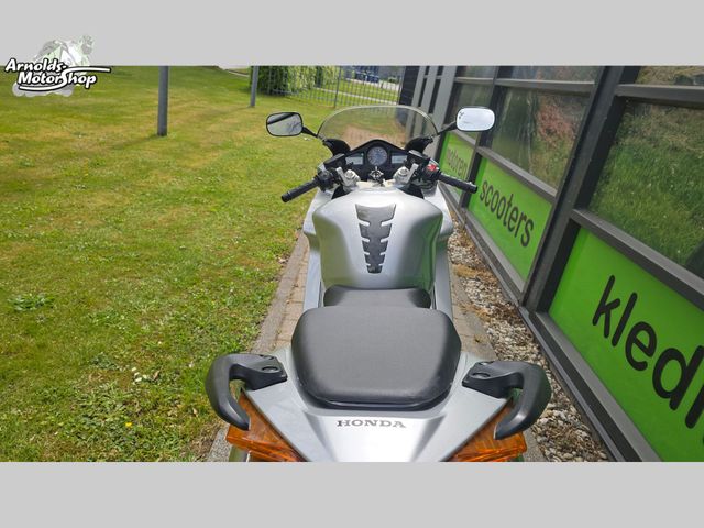 honda - vfr-800-fi-vtec