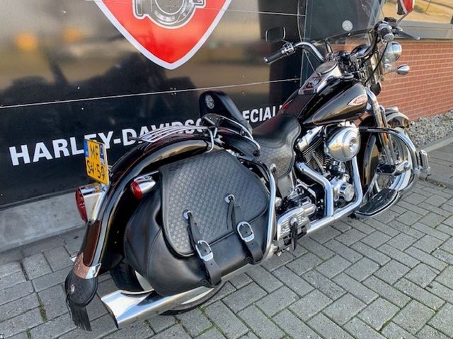 harley-davidson - springer-flsts-softail