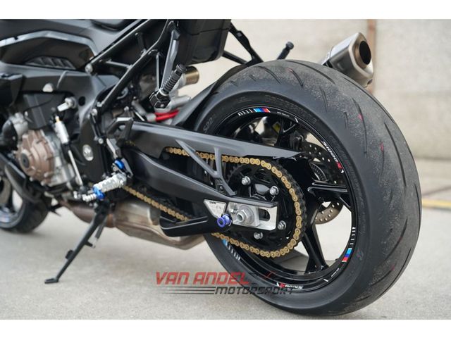 bmw - s-1000-r