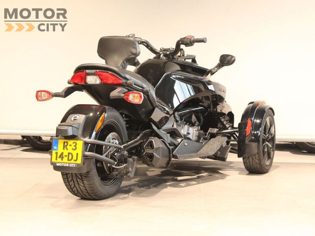 can-am - spyder-f3