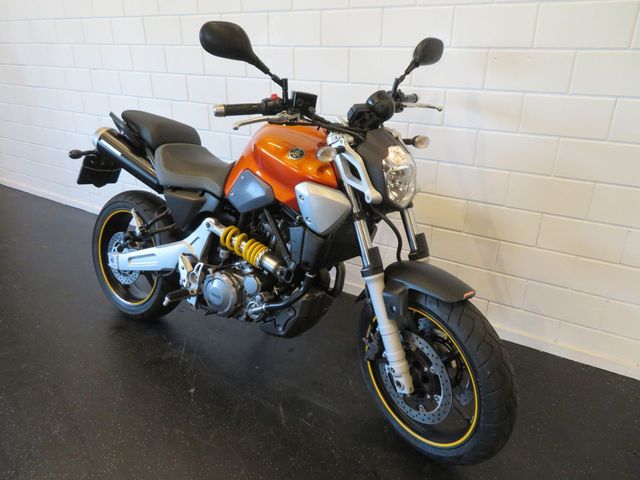yamaha - mt-03