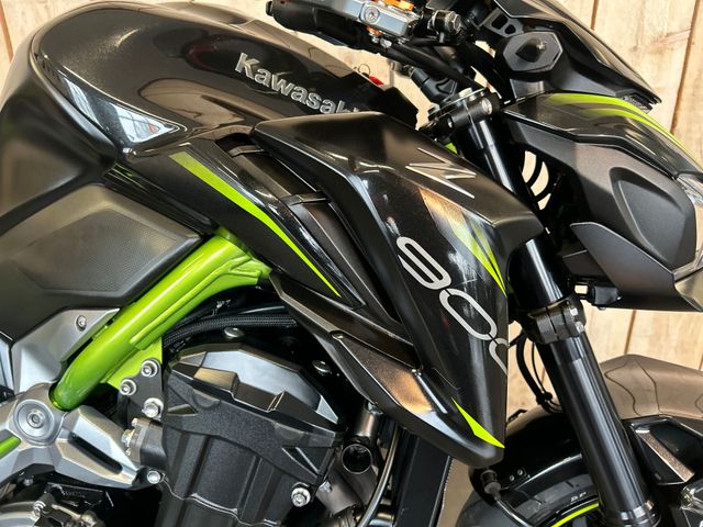kawasaki - z900