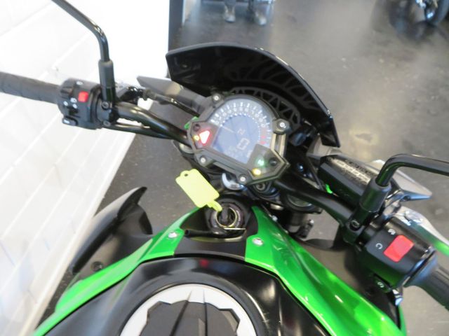 kawasaki - z900