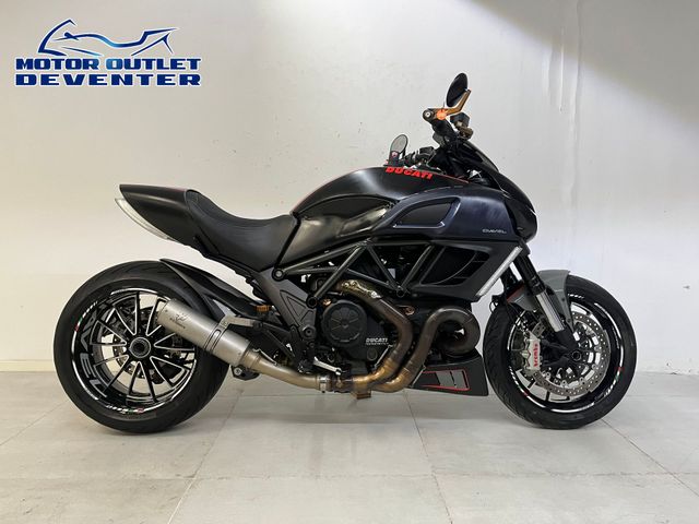 ducati - diavel