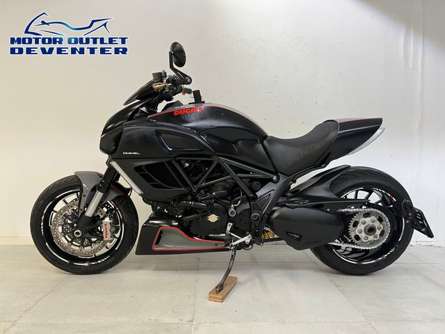 ducati - diavel