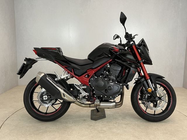 honda - cb-750-hornet