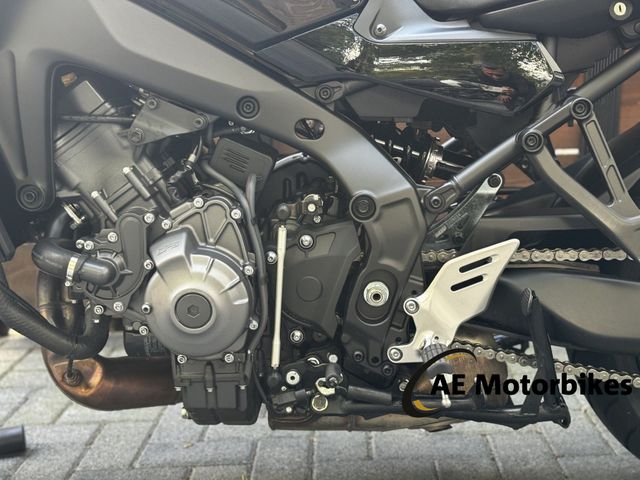 yamaha - tracer-9