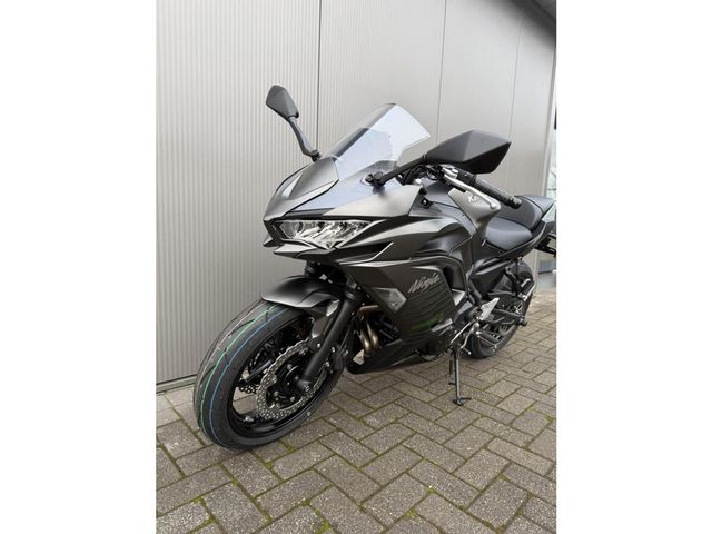 kawasaki - ninja-650