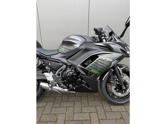 kawasaki - ninja-650