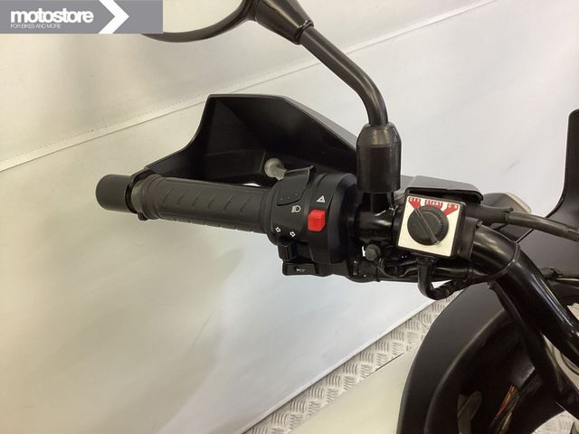 suzuki - v-strom-dl-650-abs