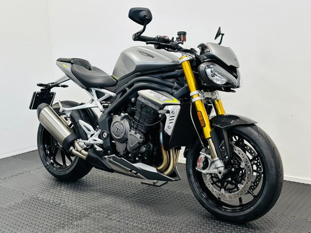 triumph - speed-triple-1200-rs