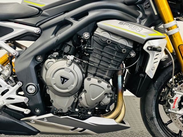 triumph - speed-triple-1200-rs