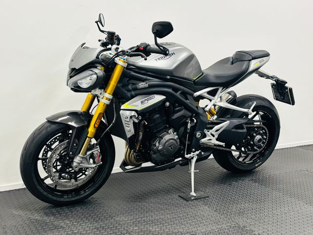 triumph - speed-triple-1200-rs