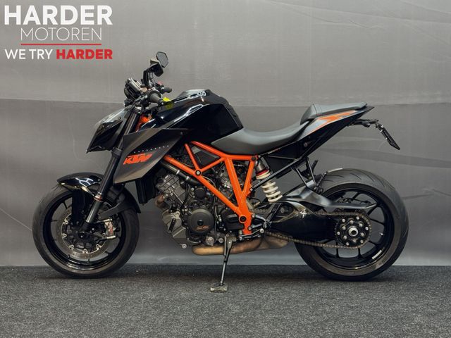 ktm - 1290-super-duke-r