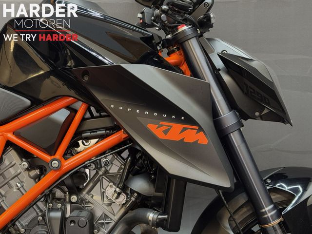 ktm - 1290-super-duke-r