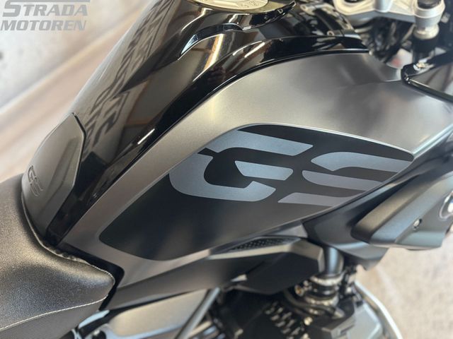 bmw - r-1250-gs-triple-black