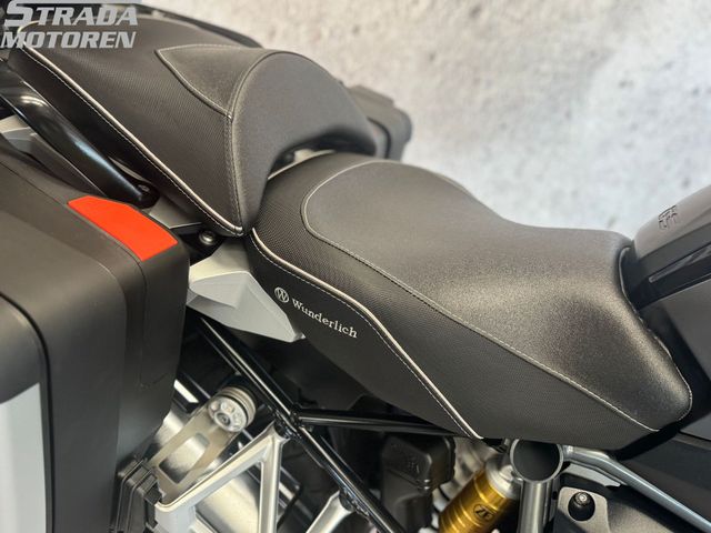 bmw - r-1250-gs-triple-black