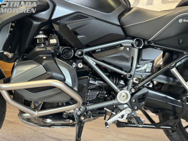 bmw - r-1250-gs-triple-black