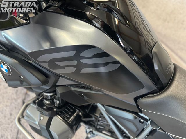 bmw - r-1250-gs-triple-black