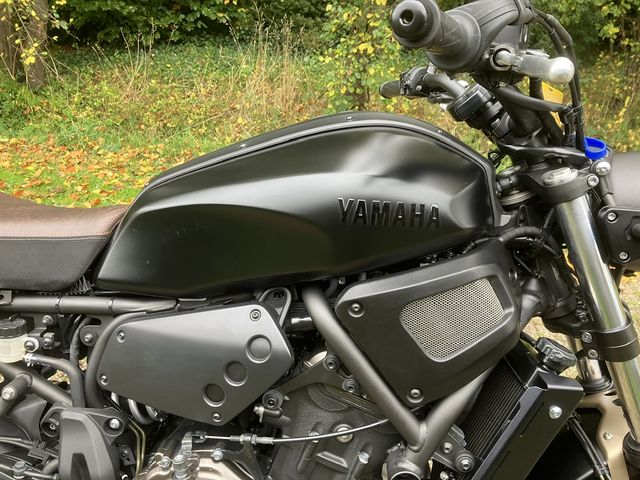 yamaha - xsr-700-abs