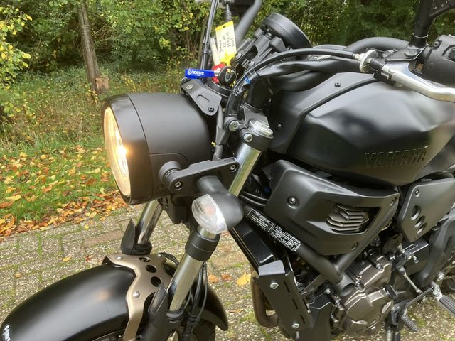 yamaha - xsr-700-abs