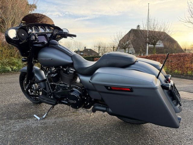 harley-davidson - street-glide-special-flhxs