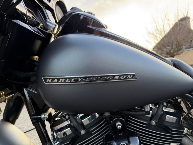 harley-davidson - street-glide-special-flhxs