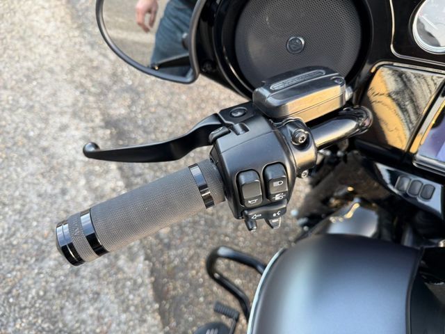 harley-davidson - street-glide-special-flhxs