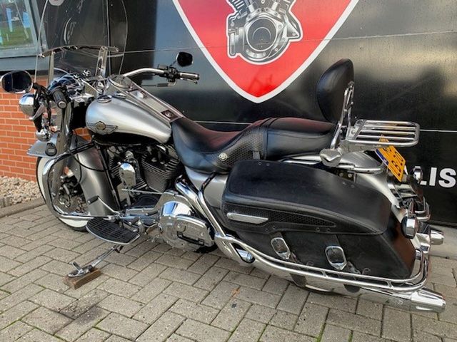 harley-davidson - road-king-classic-flhrc