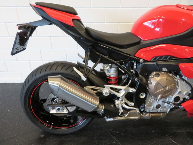 bmw - s-1000-r