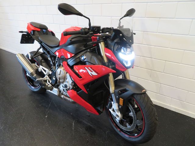 bmw - s-1000-r