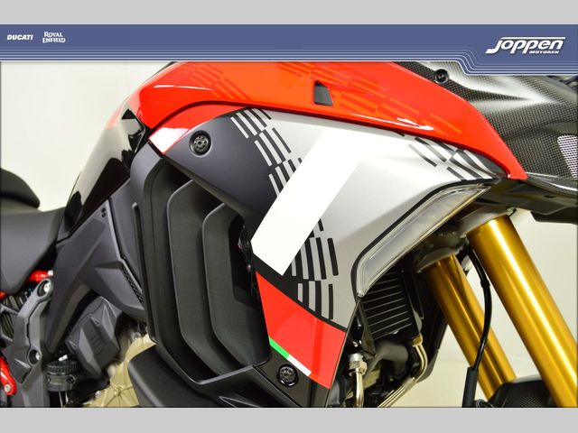 ducati - multistrada-v4-s-pikes-peak