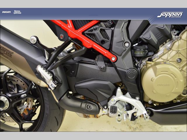 ducati - multistrada-v4-s-pikes-peak