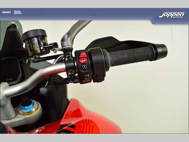 ducati - multistrada-v4-s-pikes-peak
