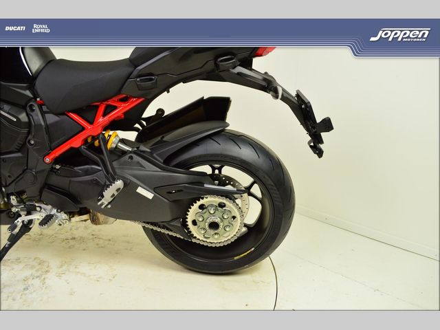 ducati - multistrada-v4-s-pikes-peak