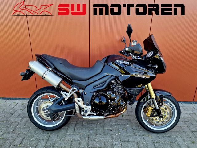 triumph - tiger-1050