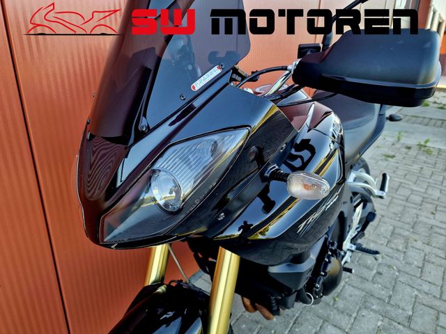 triumph - tiger-1050