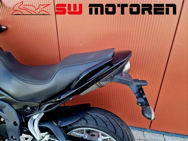 triumph - tiger-1050