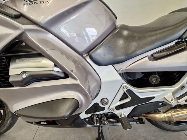 honda - st-1300-pan-european
