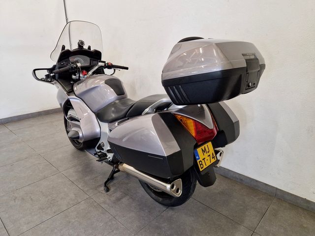 honda - st-1300-pan-european