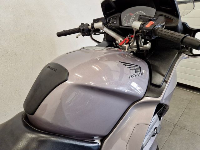 honda - st-1300-pan-european