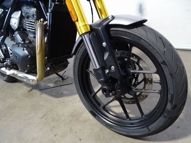 triumph - speed-400